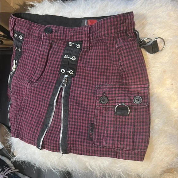 Tripp nyc Mini Skirt - Picture 2 of 4